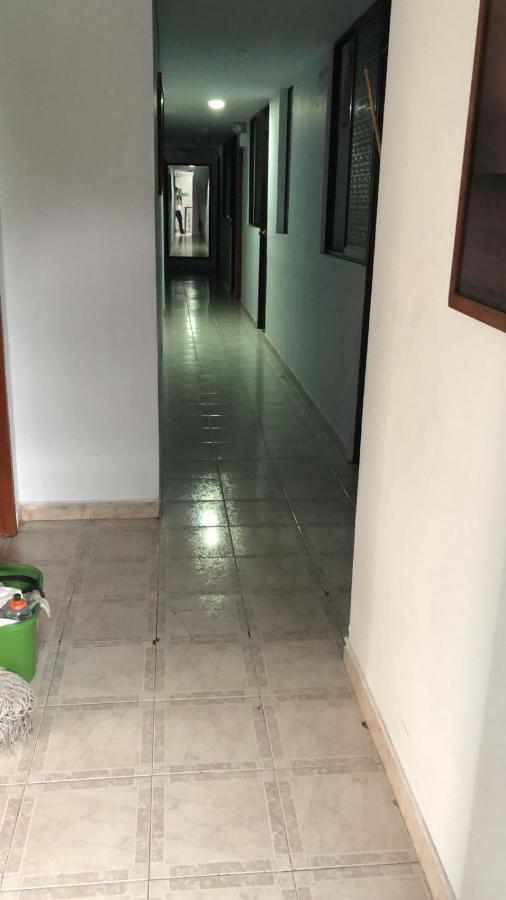 Hotel Cambulos มานิซาเลส ภายนอก รูปภาพ